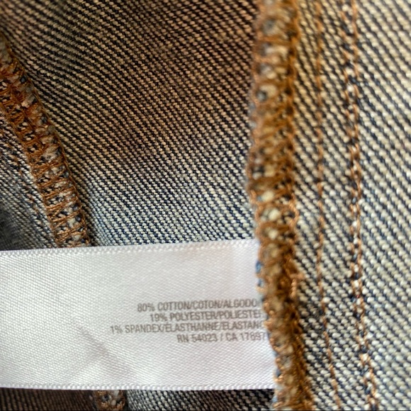 Old Navy dark denim truckers jacket. Size Sm. EUC - Picture 6 of 7